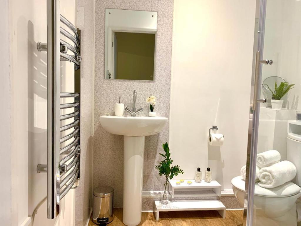 Eastbourne Beach Pier Apartment מראה חיצוני תמונה